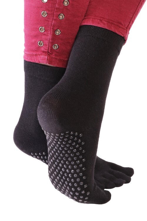 BAMBUS women's black socks
