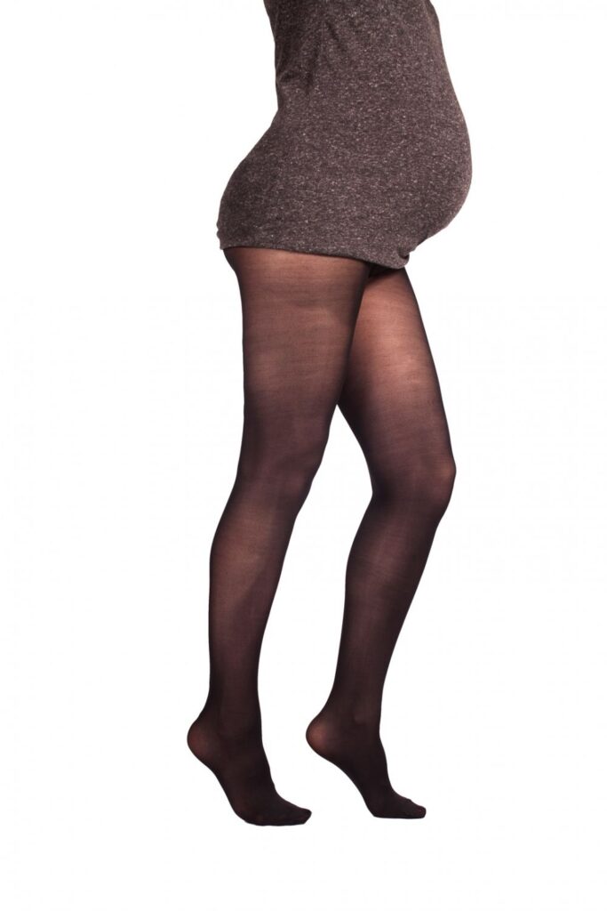 Soft and comfortable maternity tights