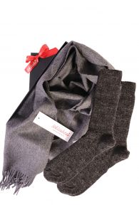 Подарочный комплект из шерстяных носков серого цвета и шарфа из шерсти альпака для мужчин и женщин ALPACA | Sokisahtel