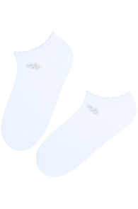 Хлопковые укороченные (спортивные) носки белого цвета в лаконичном стиле KETTER | Sokisahtel