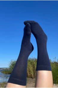 Женские хлопковые носки тёмно-синего цвета KIM | Sokisahtel