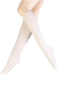 MARIPOSA creamy white knee-highs | Sokisahtel