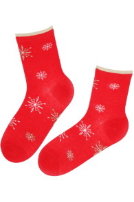 Хлопковые носки красного цвета с зимним узором и снежинками MEETA | Sokisahtel