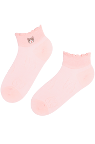 Хлопковые короткие носки розового цвета с узором в виде милых кошачьих мордочек RITA | Sokisahtel