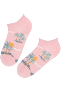 Хлопковые укороченные (спортивные) носки розового цвета с пальмовыми островами TROOPIKA | Sokisahtel